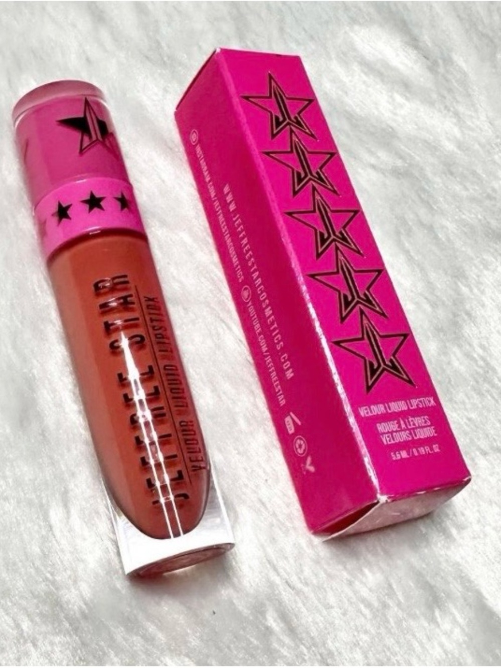 Jeffree Star Velour Liquid Lipstick - Brown Nude in mystery yak Queen OG BNIB